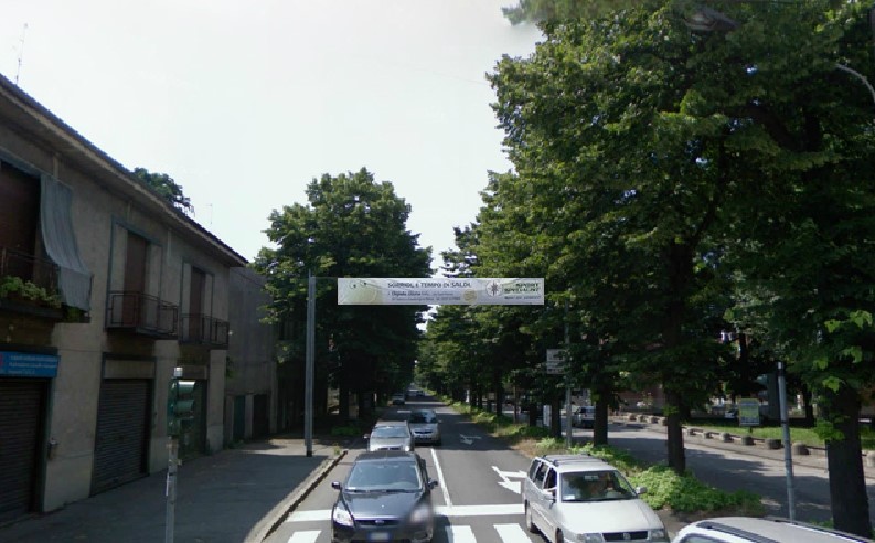BUSTO ARSIZIO - PALO 238 - viale Boccaccio civ. 69 mt 190 da L.go Kennedy
