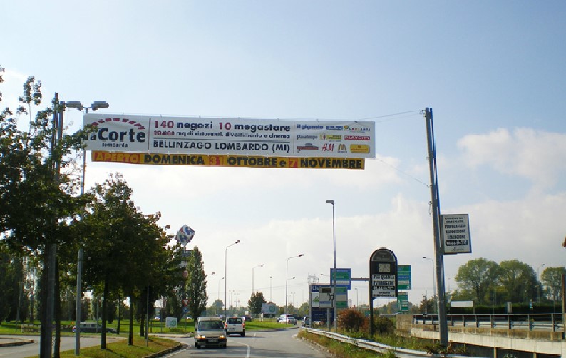 CARUGATE - PALO 214 - Uscita Tangenziale ingresso Ikea